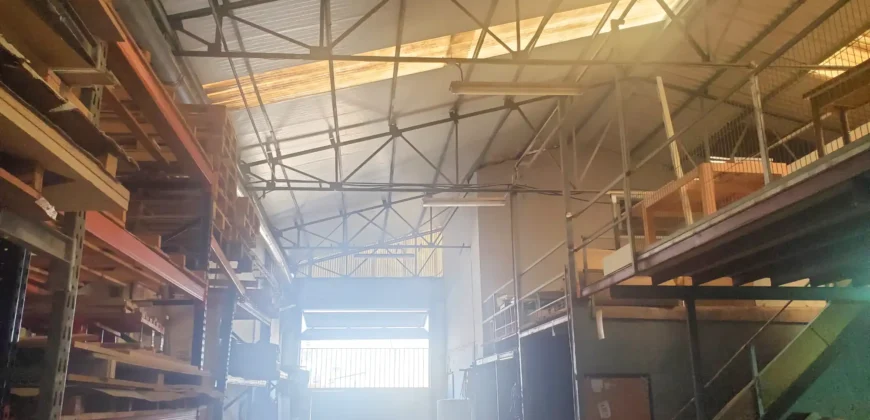 VENTA DE NAVE EN ALBAL