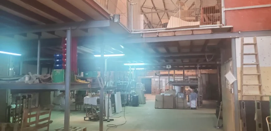 VENTA DE NAVE EN ALBAL
