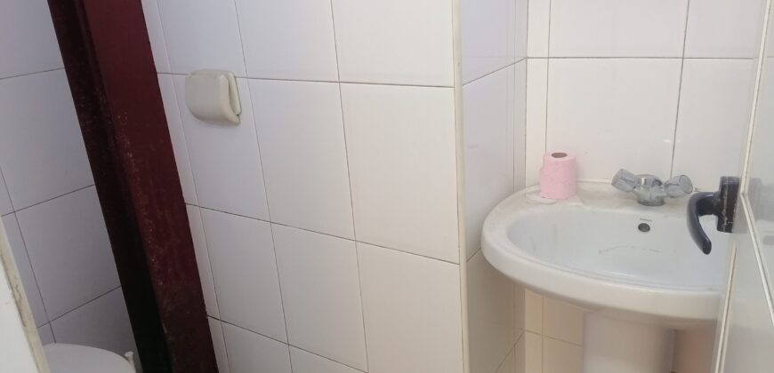 ALQUILER DE NAVE EN SILLA AVENIDA ESPIOCA