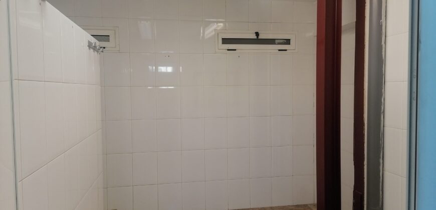 ALQUILER DE NAVE EN SILLA AVENIDA ESPIOCA