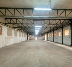 ALQUILER DE NAVE EN MASSANASSA ( Pista de Silla)