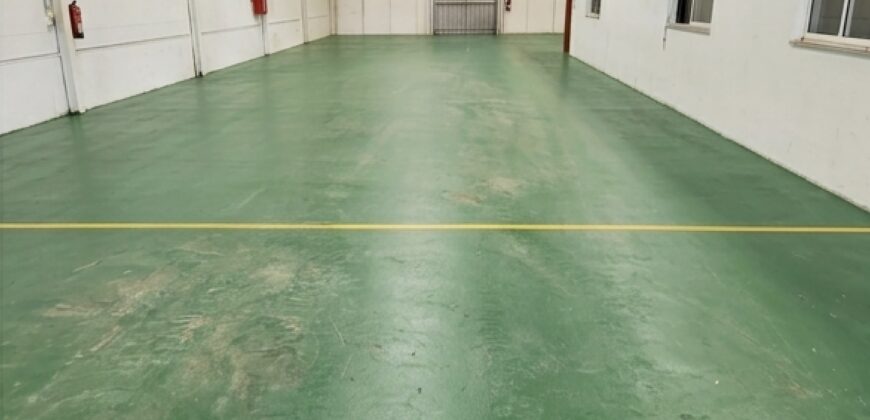 ALQUILER DE NAVE CON OFICINAS EN CATARROJA