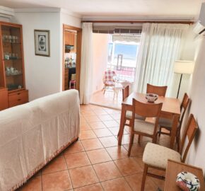 ALQUILER DE APARTAMENTO EN CULLERA ( ZONA SAN ANTONIO-CALLE CABAÑAL)