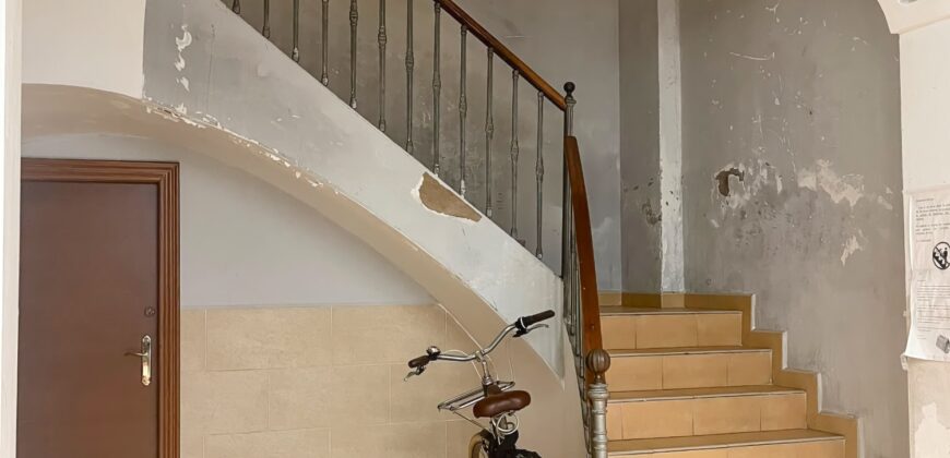 ALQUILER DE PISO EN VALENCIA ( CALLE PELAYO)