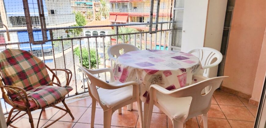 ALQUILER DE APARTAMENTO EN CULLERA ( ZONA SAN ANTONIO-CALLE CABAÑAL)