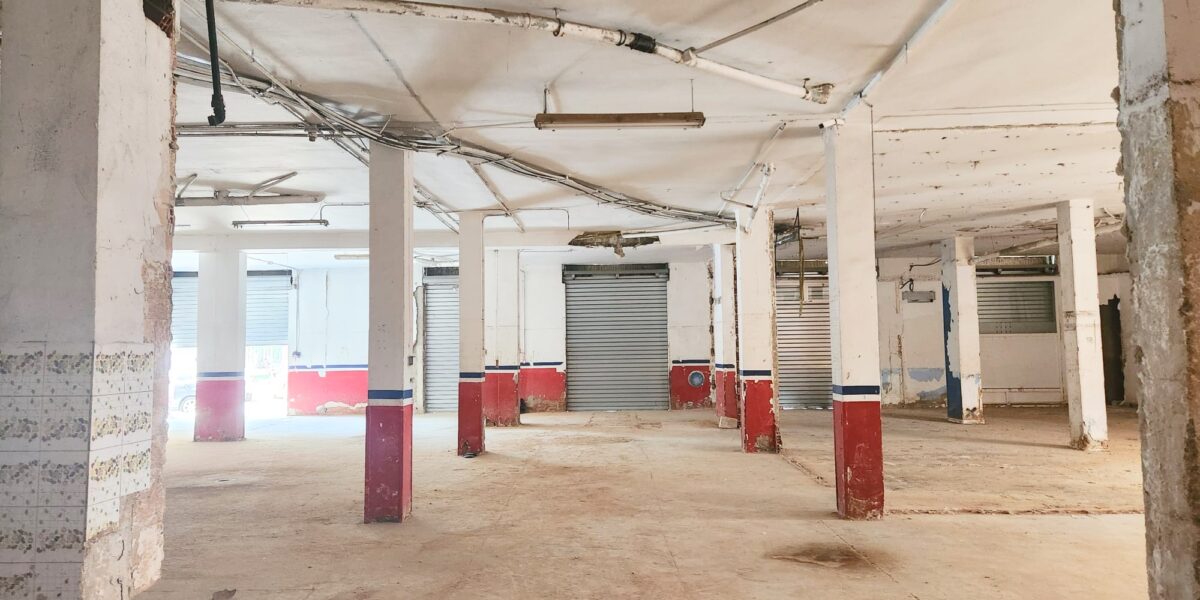 ALQUILER DE LOCAL COMERCIAL EN CATARROJA-549m2