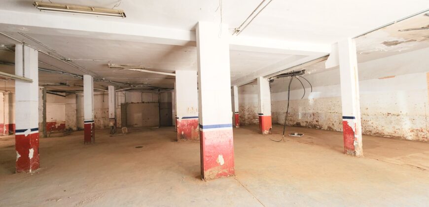 ALQUILER DE LOCAL COMERCIAL EN CATARROJA-549m2